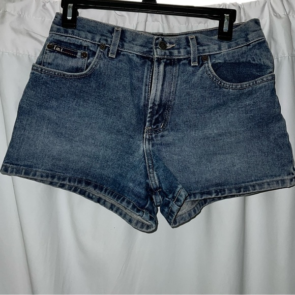 Vintage high waist 90s LEI denim shorts with embroidered pockets - Picture 2 of 2